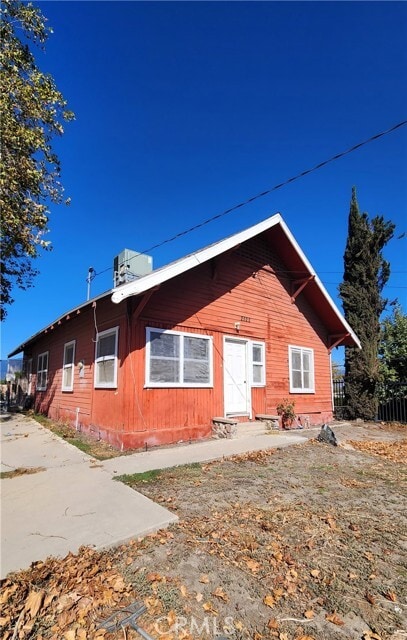 Building Photo - 2522 W Base Line St