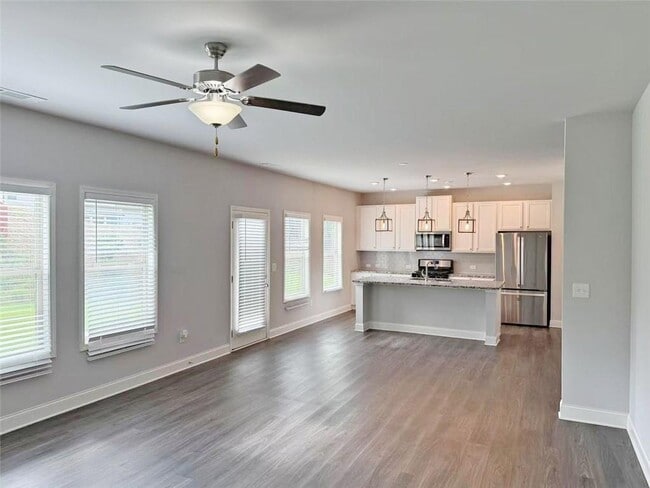 Building Photo - 4418 Beechnut Vw