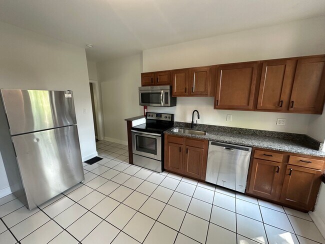 Foto del edificio - Mt Pleasant Ave 1073-1075 GW2