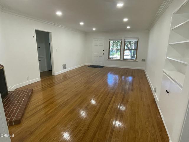 Foto del edificio - 313 Pasqual Ave