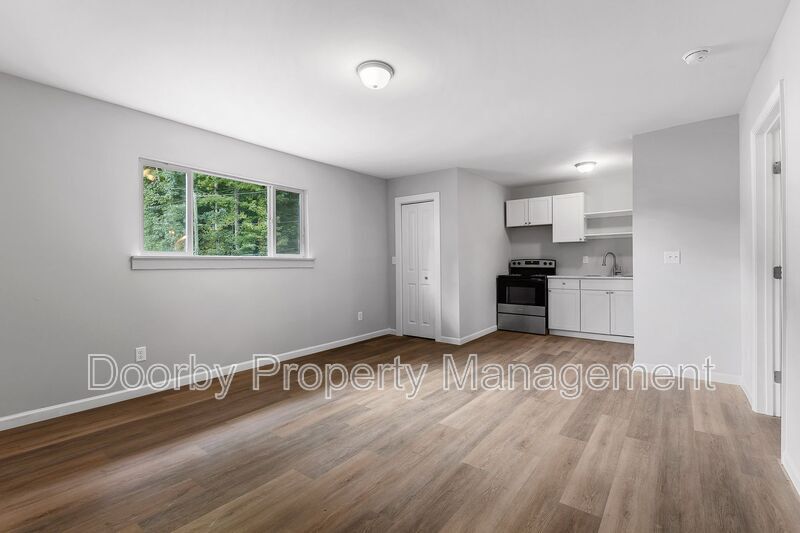 Foto principal - 133 W Ridgewood Ave