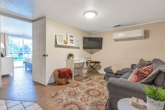 Building Photo - 2980 S 2300 E