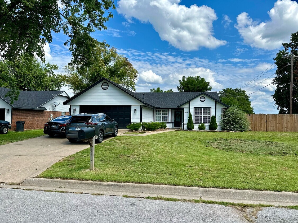 Photo - 1613 S 26th Pl (Rogers, AR)
