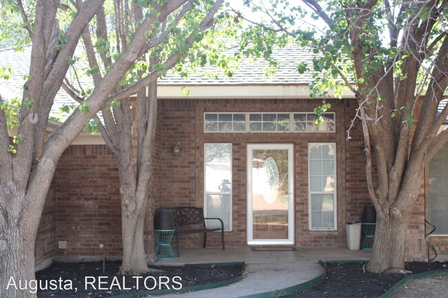 Building Photo - 3 br, 2 bath House - 34 High Life Circle