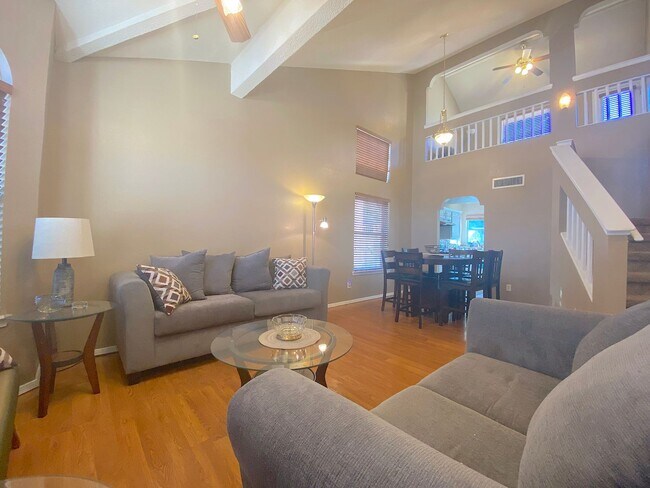 Foto del edificio - East El Paso 3 bed Refrig A/C w/Loft!