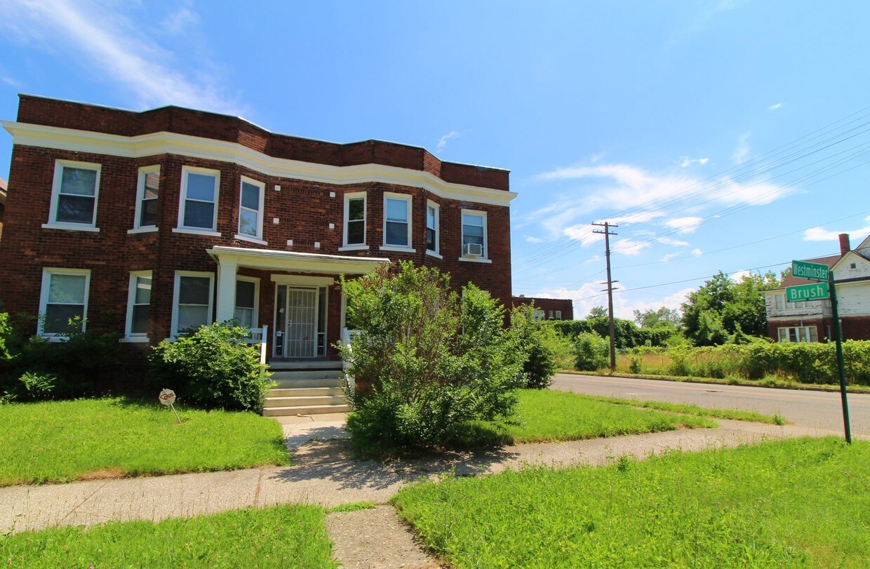 Foto principal - 504 Westminster St