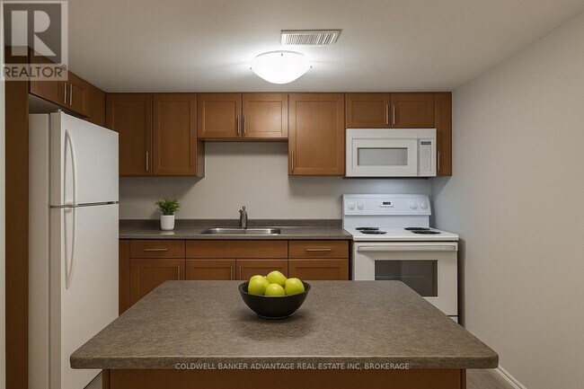 Building Photo - 98 Masterson Dr