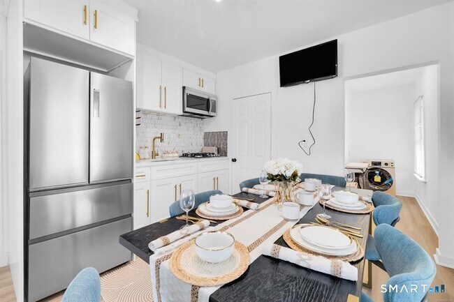 Foto del edificio - 500 Plank Rd