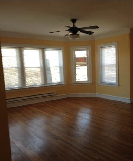 Foto del edificio - 8001 S Maryland Ave