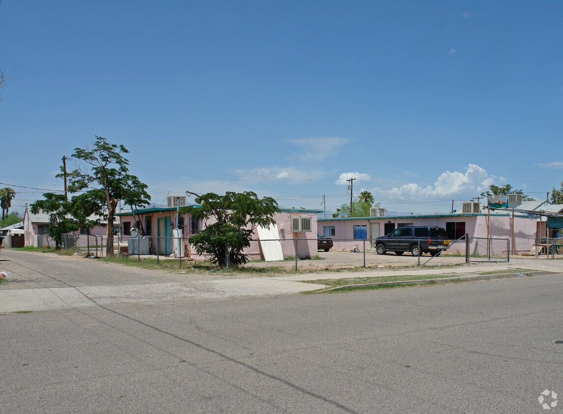 Foto del edificio - 115-119 E 33rd St