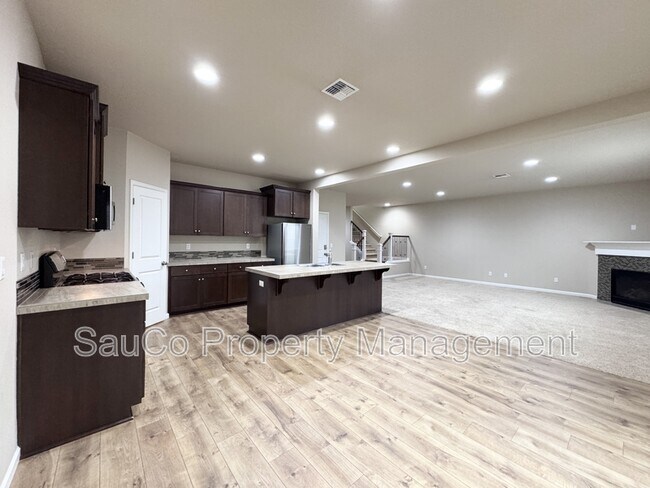 Building Photo - 7093 NW 167th Ave