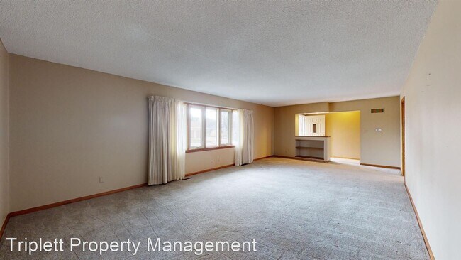 Building Photo - 4 br, 2.5 bath House - 1529 Prairie Avenue