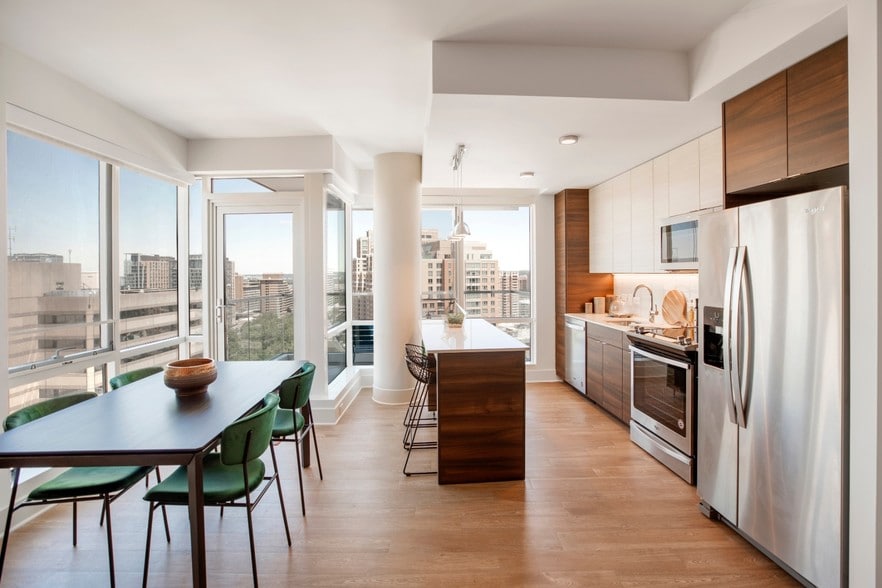 The Witmer Pentagon City