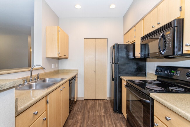 Building Photo - Keystone Ridge Apartments