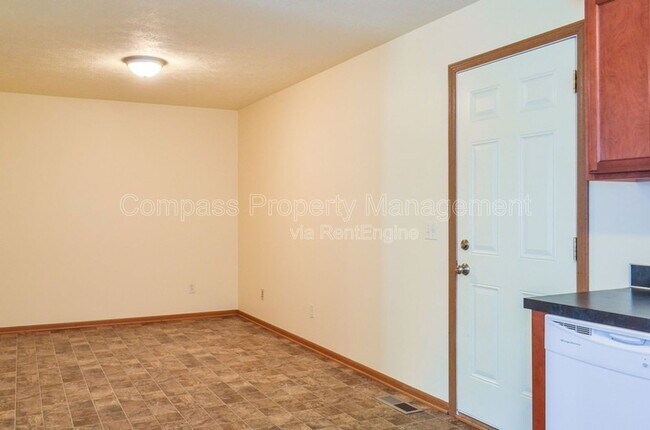 Foto del edificio - 11088 52nd Ave