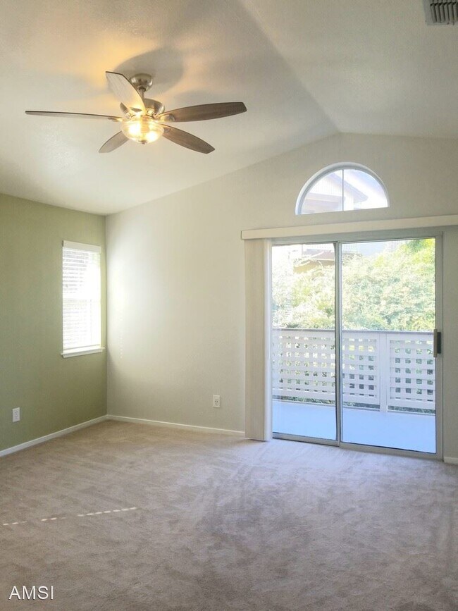 Building Photo - 3 br, 2 bath House - 108 MARSALA COURT