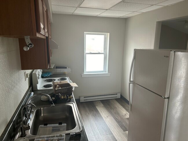 Cocina - 24 N Main St