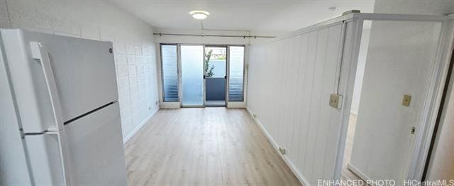 Building Photo - 909 University Ave