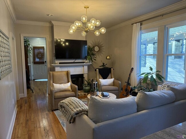 Photo - 717 Acadia St House