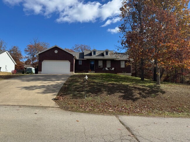 Foto del edificio - 21146 Larson Rd
