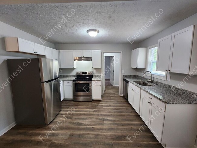 Foto del edificio - 1212 Claywill Cir