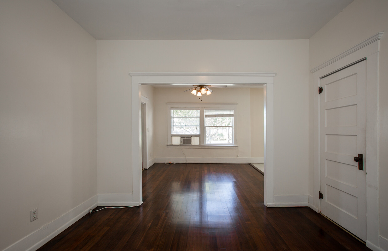 Big open space with Dining/Living/kitchen - 201 Pacific St
