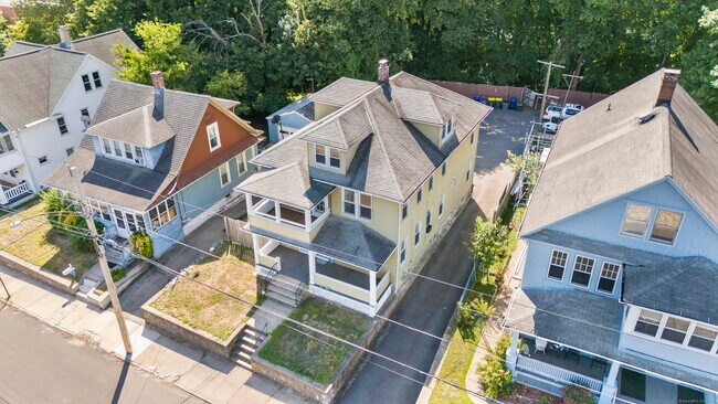 Foto del edificio - 91 Westfield Ave