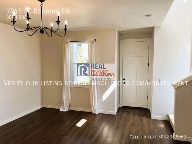 Foto del edificio - 7945 SE Roaring Ln