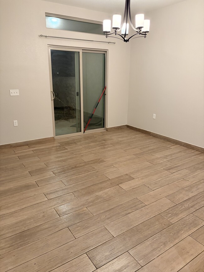 Building Photo - 14977 Eddie Mullens Ct