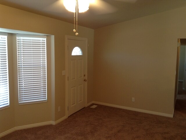 Foto del edificio - 1627 S Spanish Ridge Drive