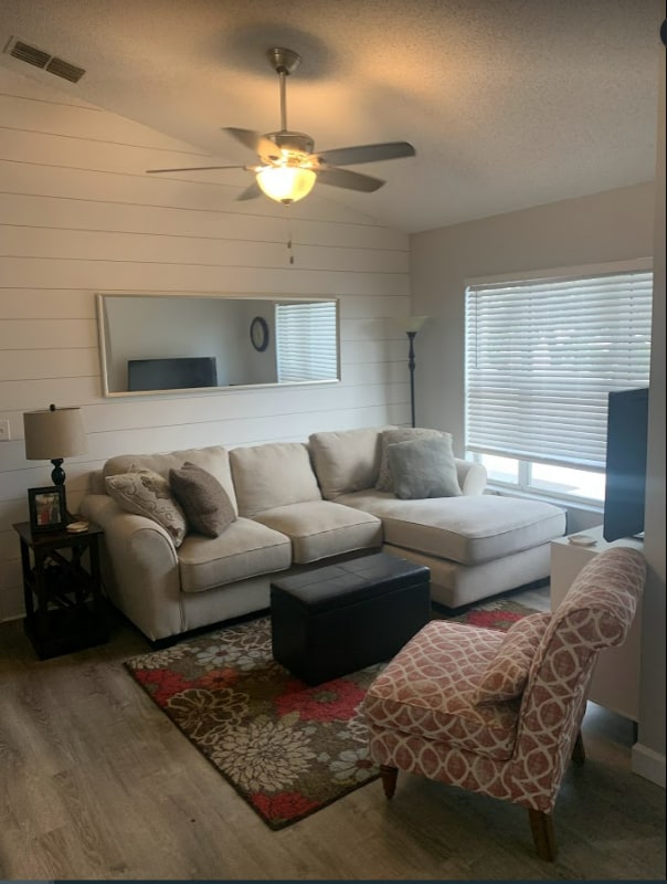 Photo - 607 S Westland Ave Apartment
