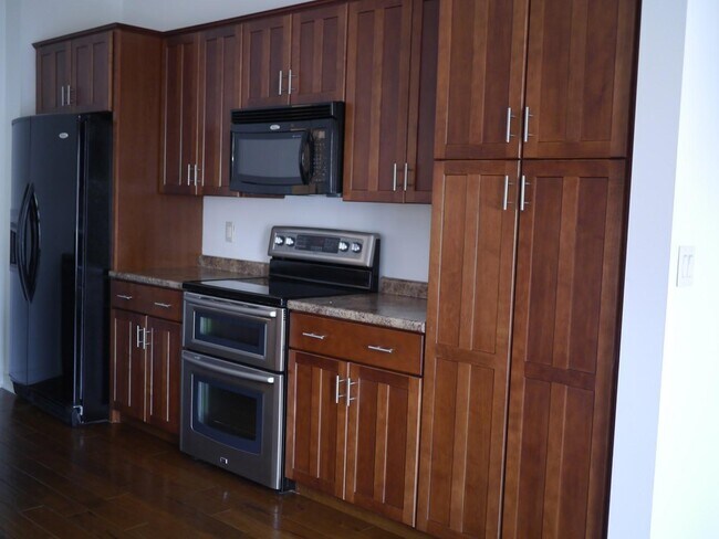 Building Photo - 151 Fort Pitt Blvd