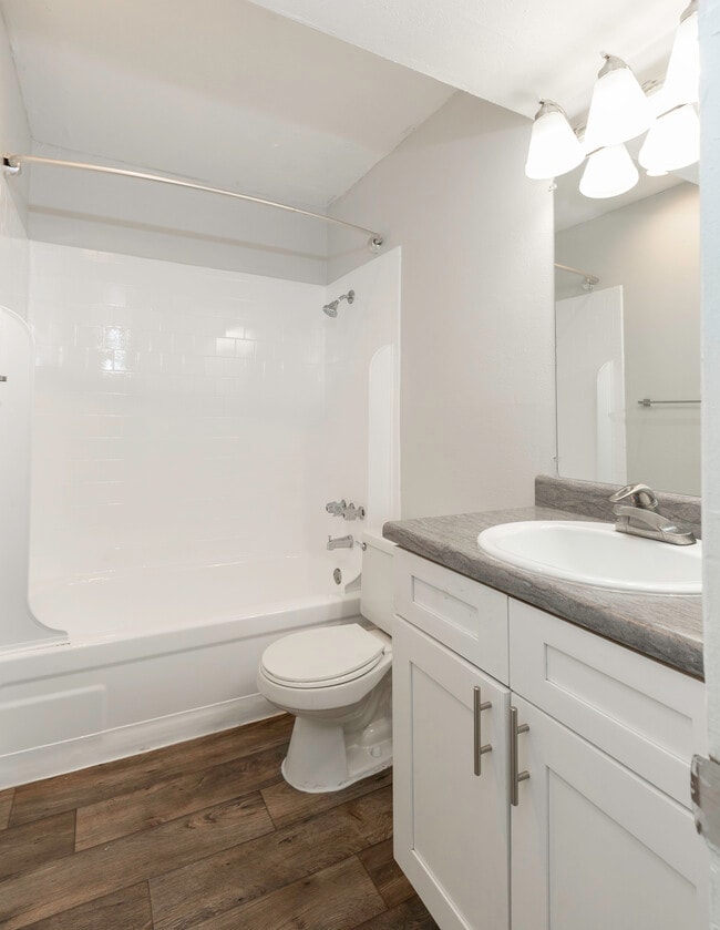 Foto del edificio - Park Village