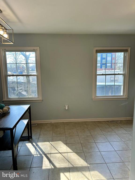 Building Photo - 5985 Grand Banks Rd