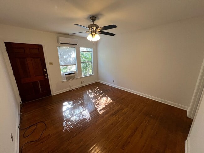 Foto del edificio - Fairview Properties