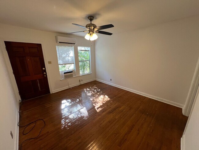 Building Photo - Fairview Properties