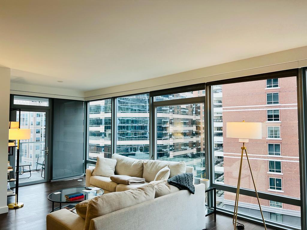 Living room + balcony - 4100 Wilson Blvd