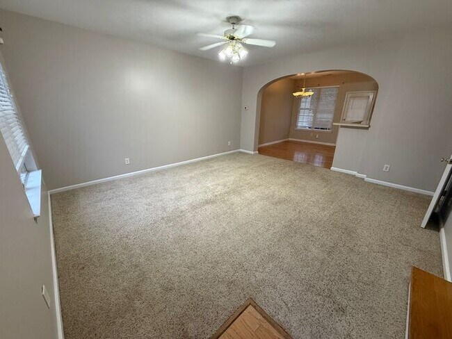 Foto del edificio - https://youtu.be/wyzPNZAWVWA?si=NV1Tv_AtGaQrvtzh