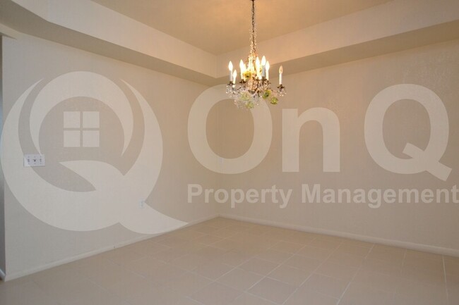 Building Photo - 13082 N 100th Dr