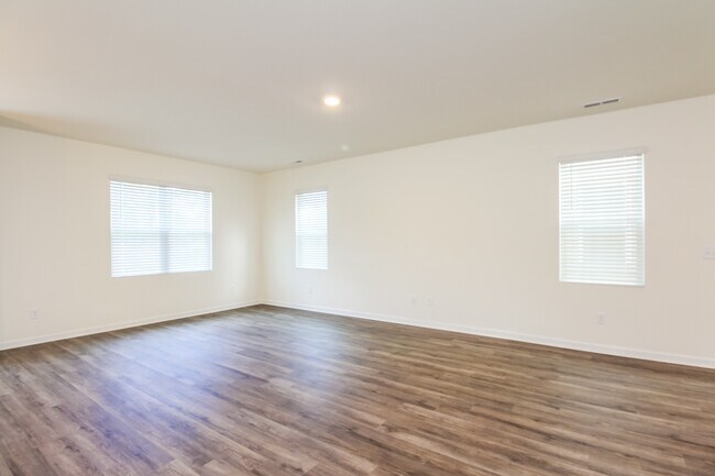 Foto del edificio - 1537 Corbett St