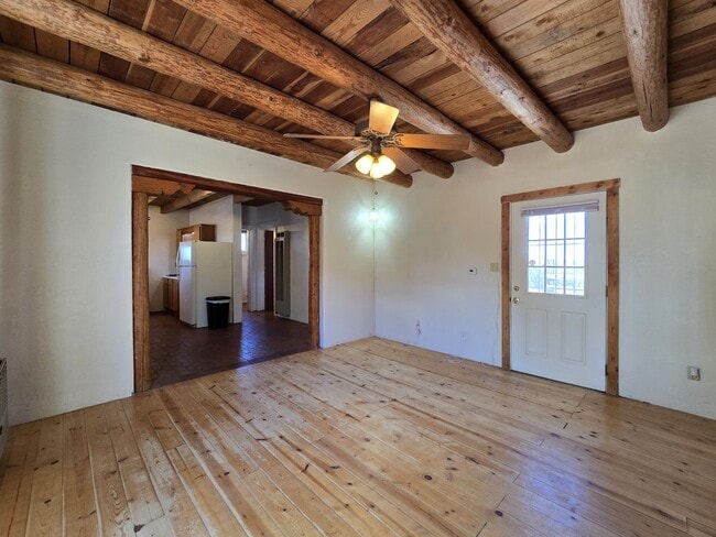 Building Photo - 27633 W Frontage Rd