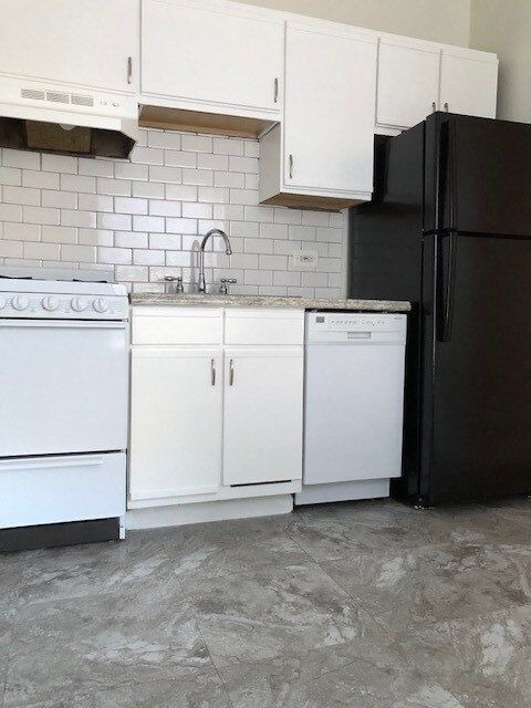 Foto del edificio - 2625 N Spaulding Ave