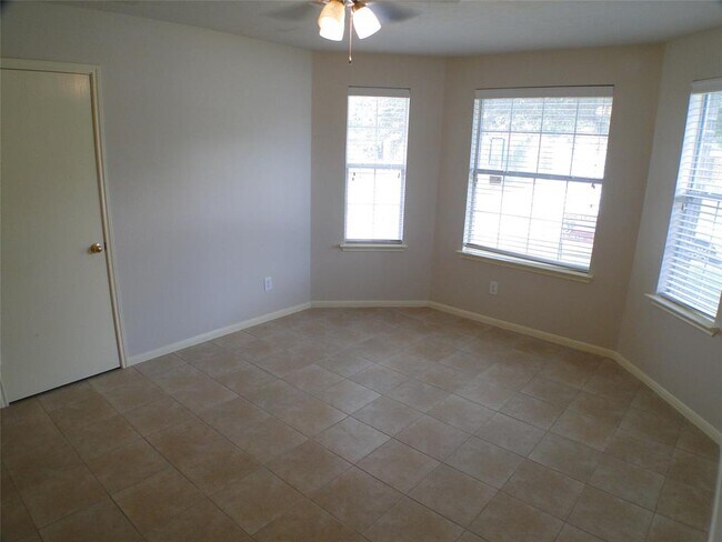Foto del edificio - 18338 Atascocita Meadows Dr