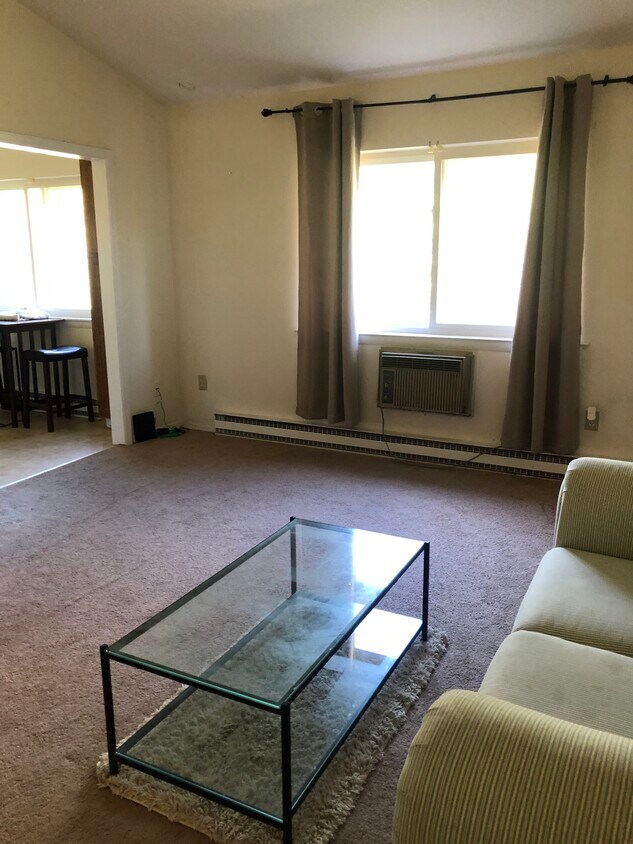 4 Farview Ave Unit 17, Danbury, CT 06810 Condo for Rent in Danbury