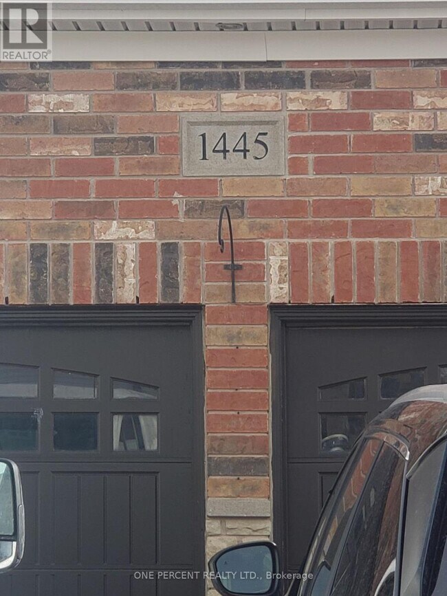 Building Photo - 1445 Cordick St