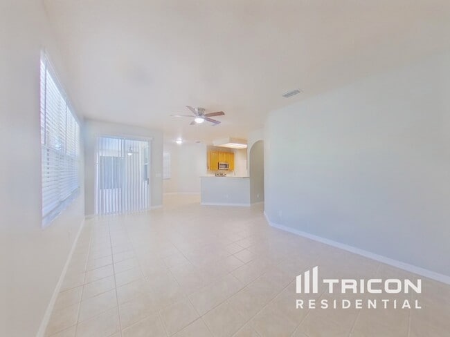 Building Photo - 4907 Cape Hatteras Dr