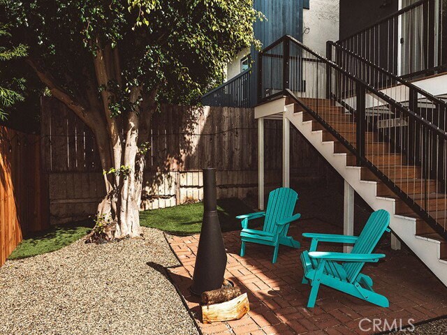 Building Photo - 989 La Mirada St