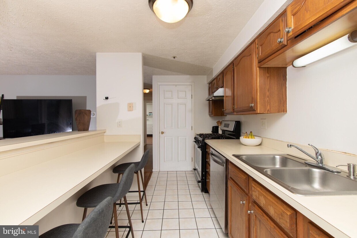 Foto principal - 41 Kenwood Dr