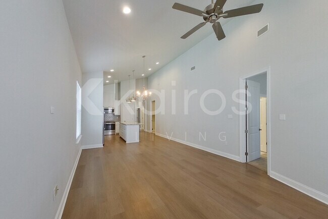 Foto del edificio - 4822 Mokki Ln