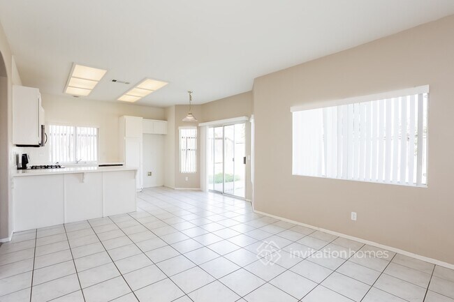 Building Photo - 25780 St Marta Dr
